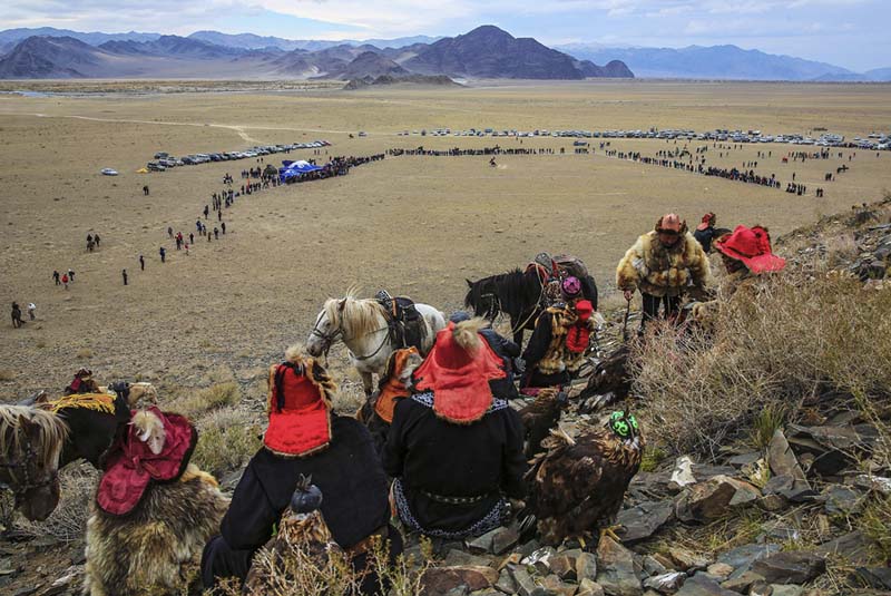 eagle festival mongolia 
